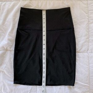 Black F.I.T. Shapewear slip skirt w/built in panty size small